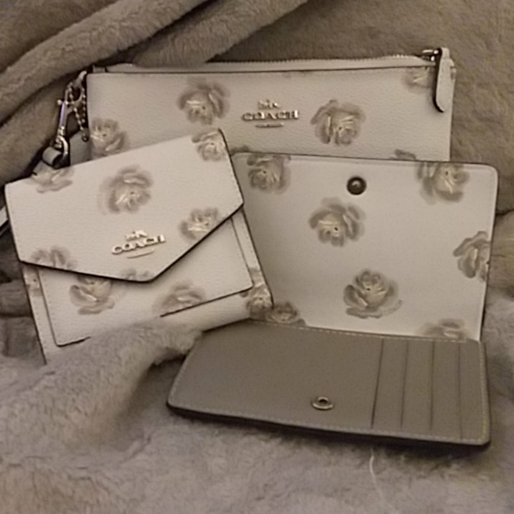 Coach Sky Rose wallet set